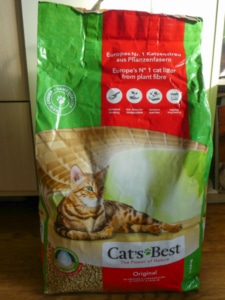 Katzenstreu Test: Cat's Best Öko Plus